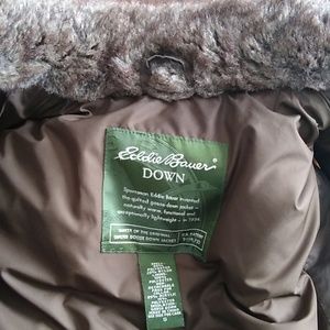 Eddie Bauer down vest